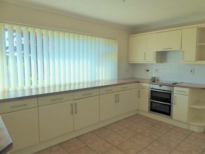 2 Bedroom Bungalow To Rent In Eastwood Drive, Boston, PE21