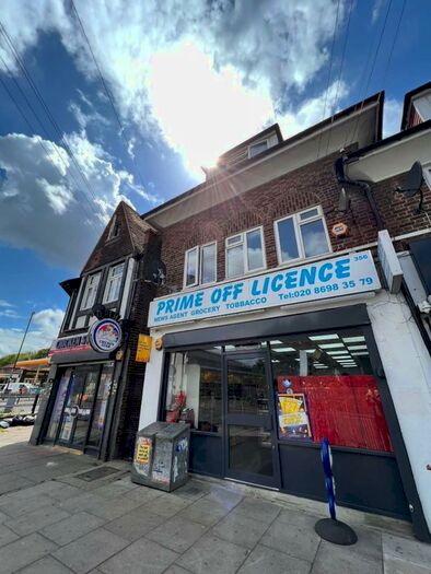 1 Bedroom Apartment To Rent In Verdant Lane, London, SE6