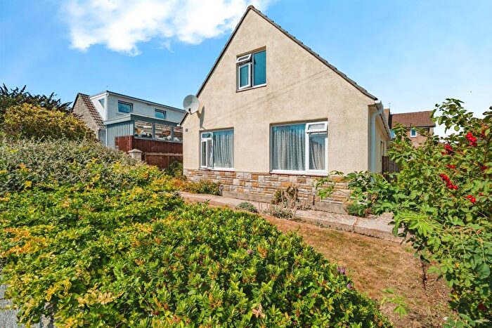 3 Bedroom Bungalow For Sale In Westcliff Road, Portland, DT5