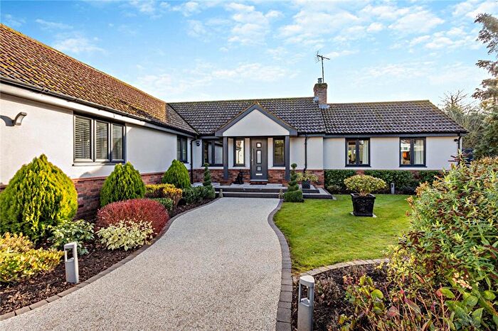 4 Bedroom Bungalow For Sale In Infield Road, Glatton, Huntingdon, PE28