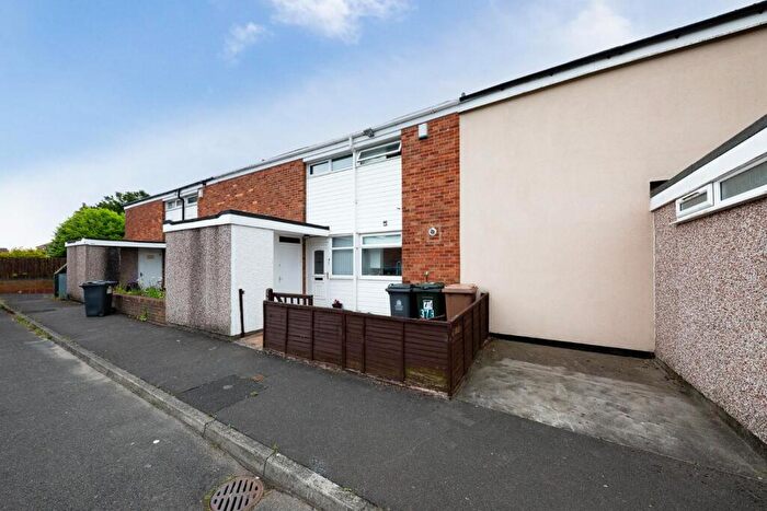 3 Bedroom Terraced House For Sale In Chesters Avenue, Longbenton, NE12
