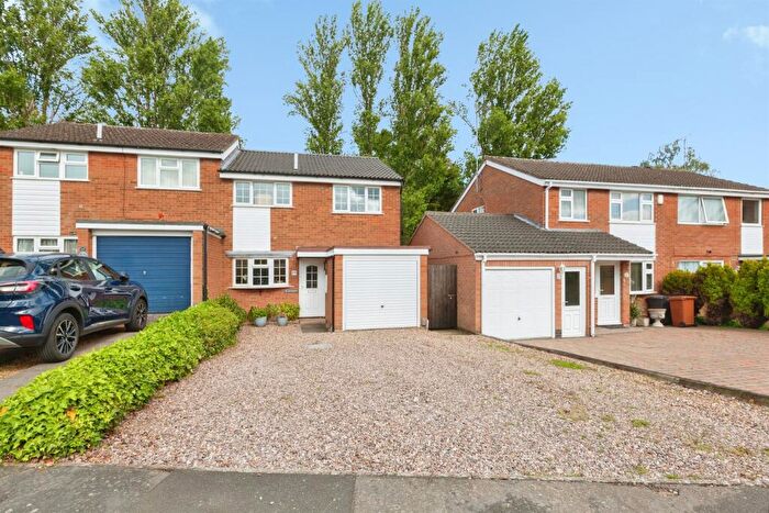 3 Bedroom Semi-Detached House For Sale In Windermere Close, Earl Shilton, Leicester, LE9