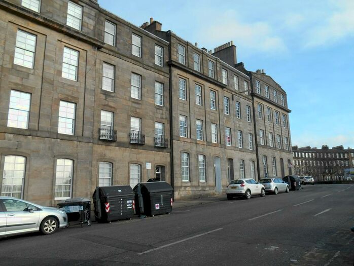 2 Bedroom Flat To Rent In Gardners Crescent, Haymarket, Edinburgh, EH3