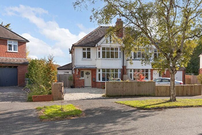 3 Bedroom Semi-Detached House For Sale In Clarendon Avenue, Trowbridge, BA14