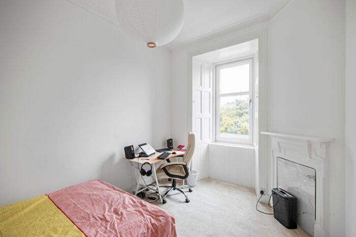 2 Bedroom Flat For Sale In (), Murrayfield Place, Murrayfield, Edinburgh, EH12