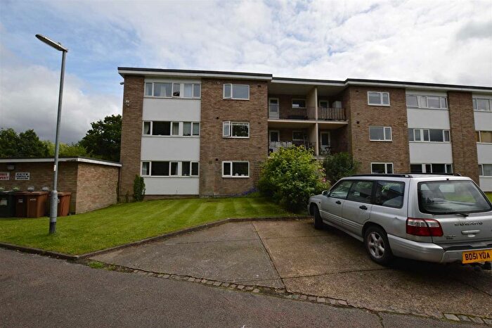 2 Bedroom Flat To Rent In Sycamore Road, Croxley Green, WD3