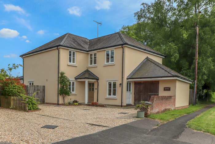 4 Bedroom Detached House For Sale In King's Somborne, Stockbridge, Hampshire, SO20