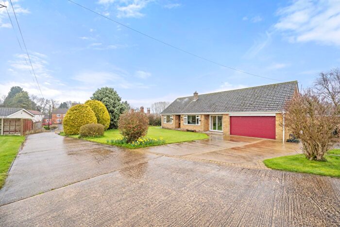 4 Bedroom Detached Bungalow For Sale In Partney Road, Sausthorpe, PE23
