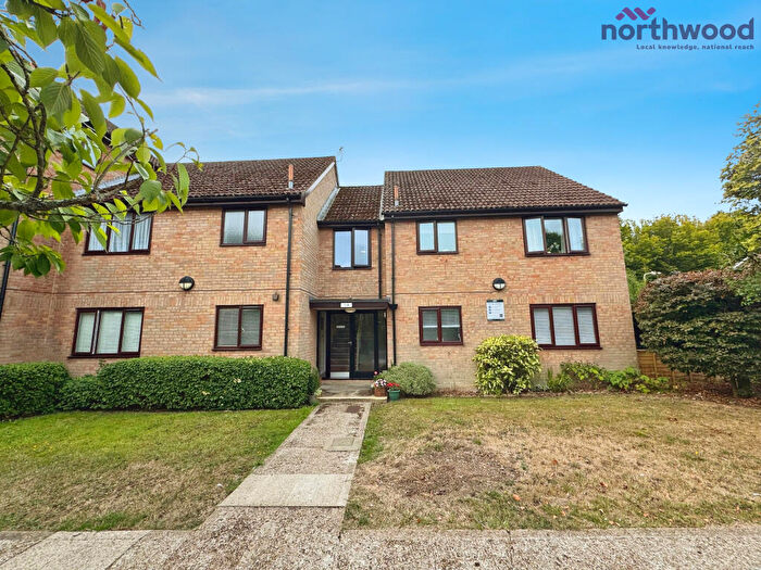 1 Bedroom Flat To Rent In Oakhill Close, Chandlers Ford, SO53