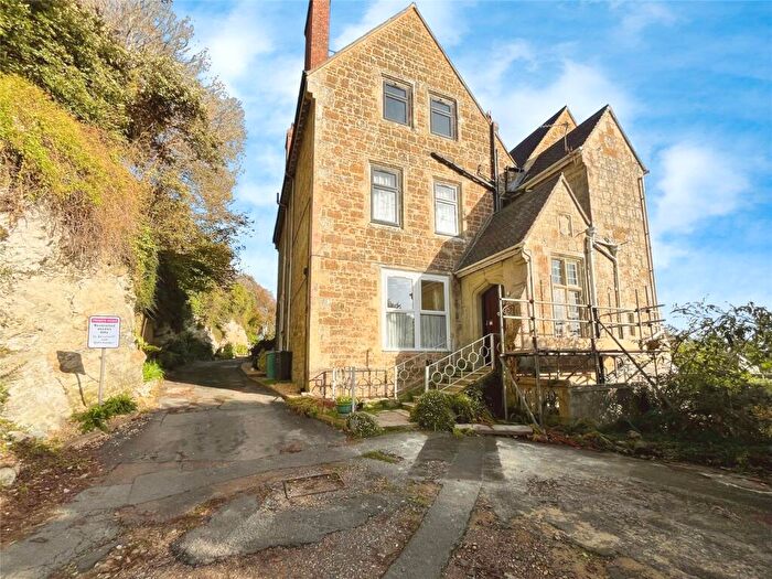 2 Bedroom Apartment For Sale In Maples Drive, Ventnor, Isle Of Wight, PO38