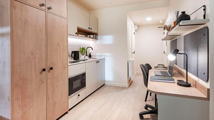 Studio To Rent In Neal Drive, Cambridge, CB4