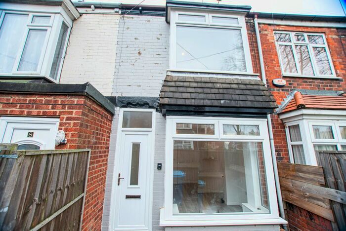 2 Bedroom Terraced House To Rent In Cranbourne Avenue, Fenchurch Street, Hull, HU5