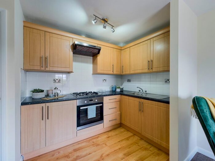 1 Bedroom Flat To Rent In The Common, Crich, DE4