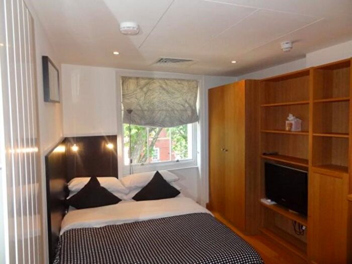 Studio To Rent In Cartwright Gardens, London, WC1H