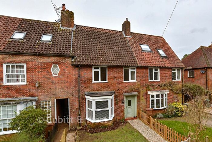3 Bedroom Terraced House For Sale In Walton On The Hill, Walton On The Hill, Tadworth, Surrey, KT20