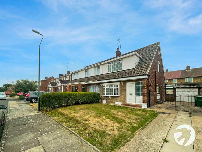 3 Bedroom Semi-Detached House To Rent In Wessex Drive, Erith, DA8