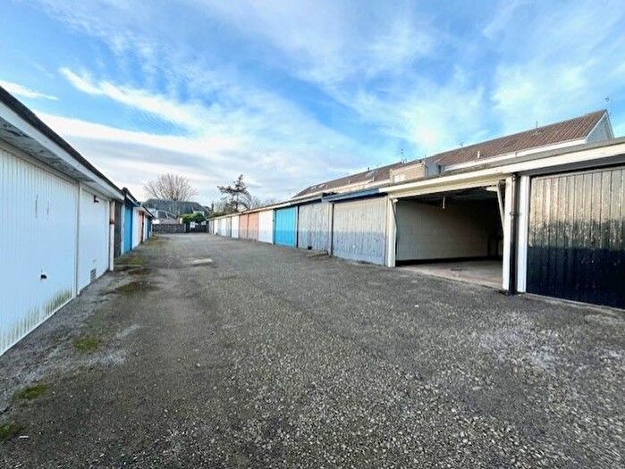 Garage / Parking To Rent In Broomhill Road, Aberdeen, AB10