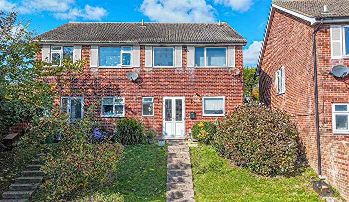 4 Bedroom Semi-detached House For Sale In Conifer Close, Hastings, TN34