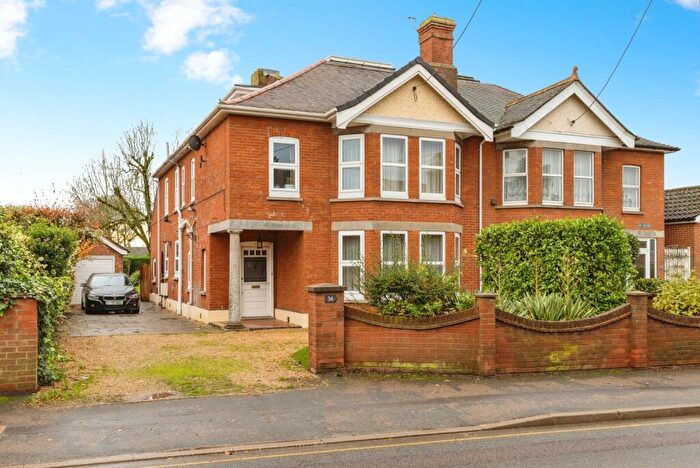 4 Bedroom Semi-Detached House For Sale In Norwich Road, Watton, Thetford, Norfolk, IP25