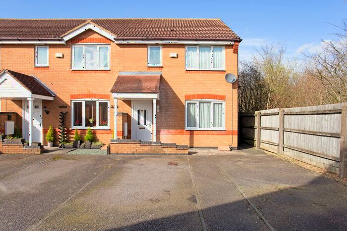 3 Bedroom End Of Terrace House For Sale In Woodhead Place, Cambridge, CB23