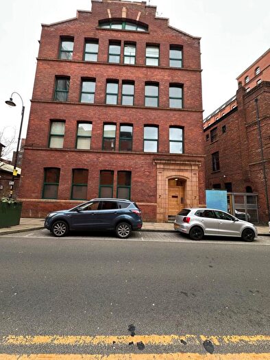 1 Bedroom Apartment For Sale In Lincoln Place, Manchester, M1