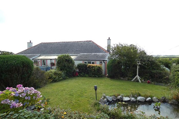 3 Bedroom Bungalow For Sale In Sunny View, Thurston Lane, Sardis, Milford Haven, SA73