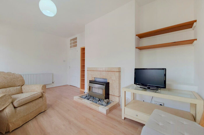 4 Bedroom Flat To Rent In Maple House, Idonia Street, London, SE8