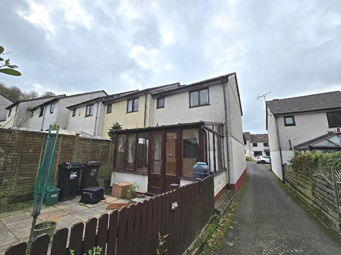 2 Bedroom End Of Terrace House To Rent In Furry Way, Helston, TR13