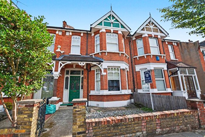 3 Bedroom Terraced House To Rent In Empress Avenue, Aldersbrook, E12