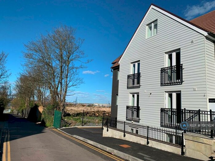 1 Bedroom Flat To Rent In Harbour View, Northfleet, DA11