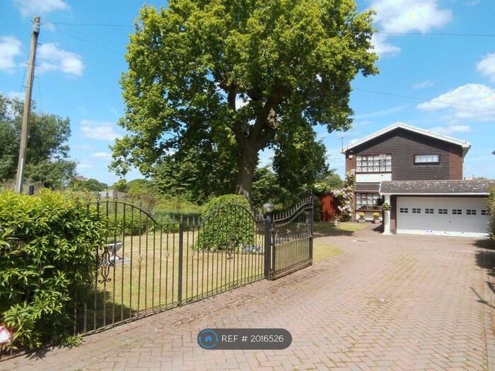 4 Bedroom Detached House To Rent In Redhill Road, Kings Norton, Birmingham, B38