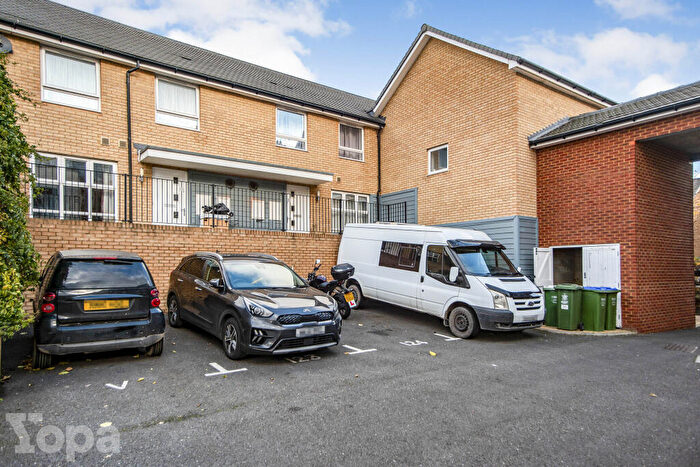 2 Bedroom Terraced House For Sale In Tower Road, Belvedere, DA17