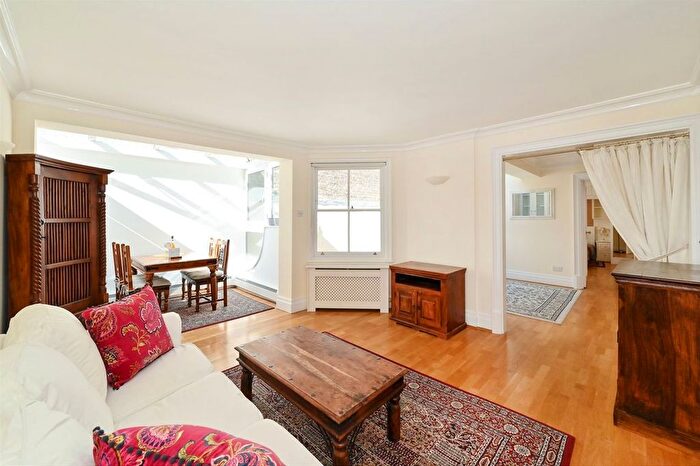1 Bedroom Flat To Rent In Clanricarde Gardens, Notting Hill, W2