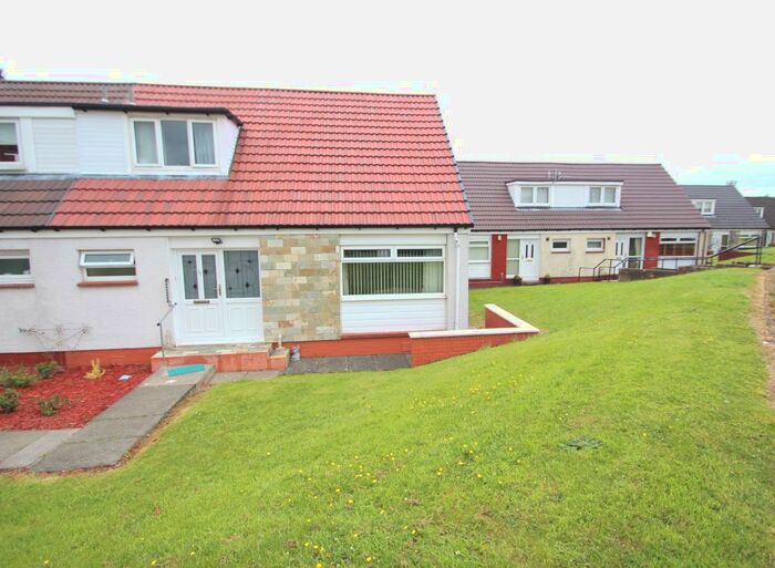 3 Bedroom Apartment To Rent In Glendale Drive, Bishopbriggs, G64