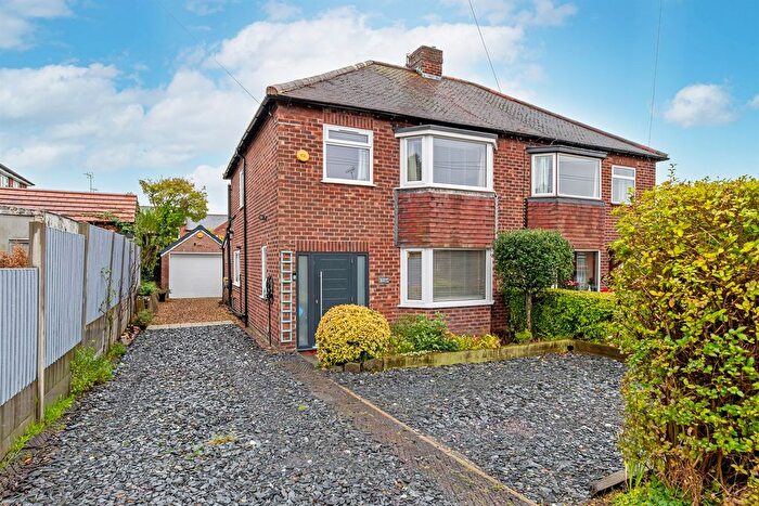 3 Bedroom Semi Detached House For Sale In Marlborough Drive, Helsby, Frodsham, WA6