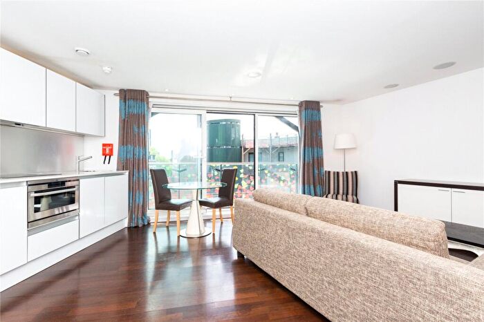 1 Bedroom Apartment To Rent In Islington On The Green, A Islington Green, Islington, London, N1