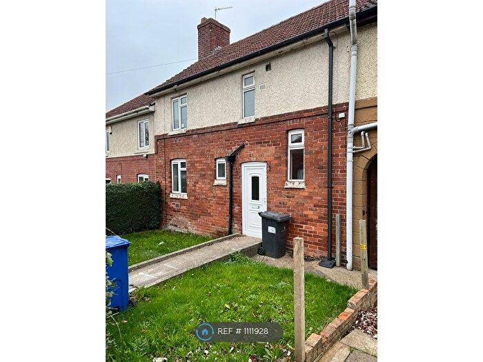 3 Bedroom Terraced House To Rent In Blackwood Avenue, Doncaster, DN4