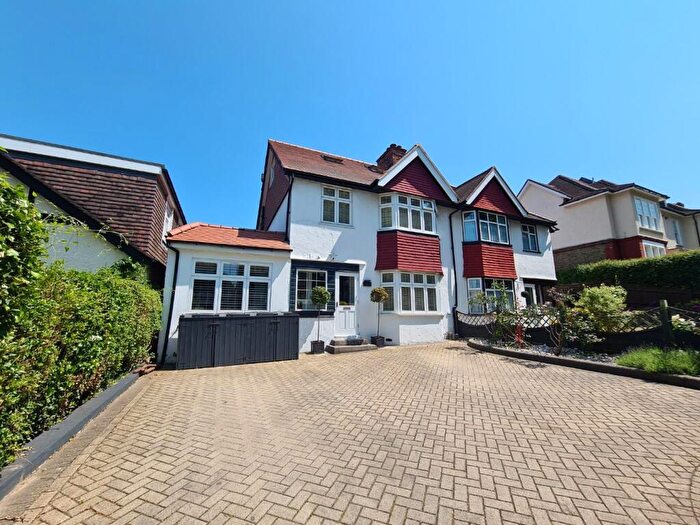 4 Bedroom Semi Detached House To Rent In Ringstead Road, Sutton, SM1