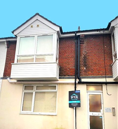 1 Bedroom Flat To Rent In Victoria Road, Southampton, Hampshire, SO19