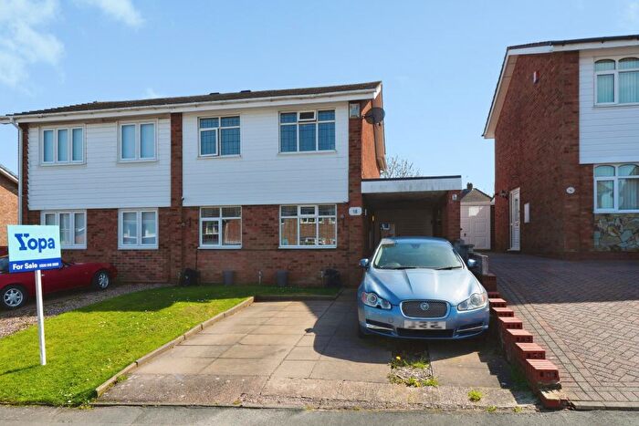 3 Bedroom Semi Detached House For Sale In Packwood Road, Oldbury, B69