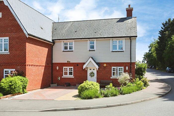 3 Bedroom Semi Detached House For Sale In Burton Avenue, Leigh, Tonbridge, Kent, TN11