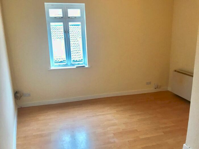 1 Bedroom Flat To Rent In Lincoln Street, Basford, NG6