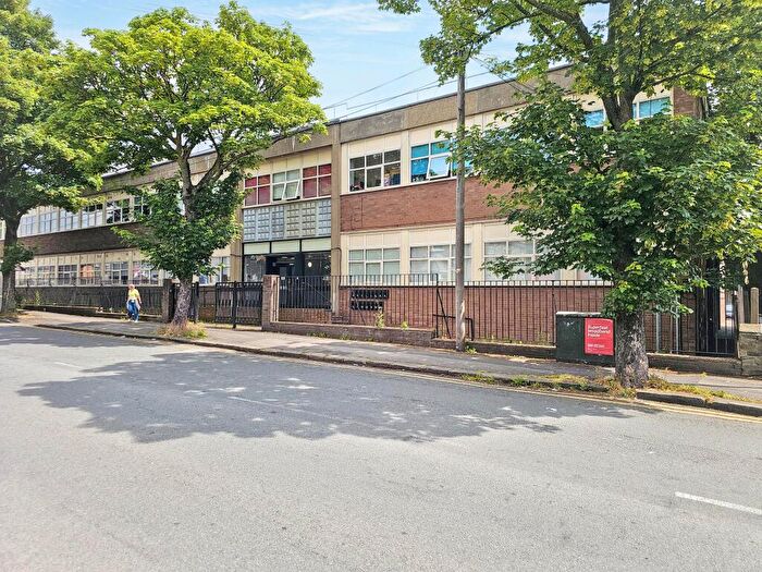 36 Bedroom Block Of Apartments For Sale In Birch House, Broad Lane, Huddersfield, West Yorkshire, HD5