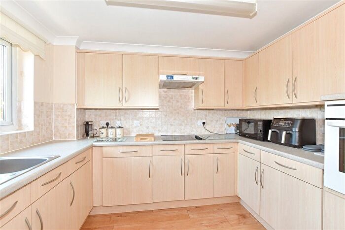 2 Bedroom Flat For Sale In Harold Road, Cliftonville, Margate, Kent, CT9