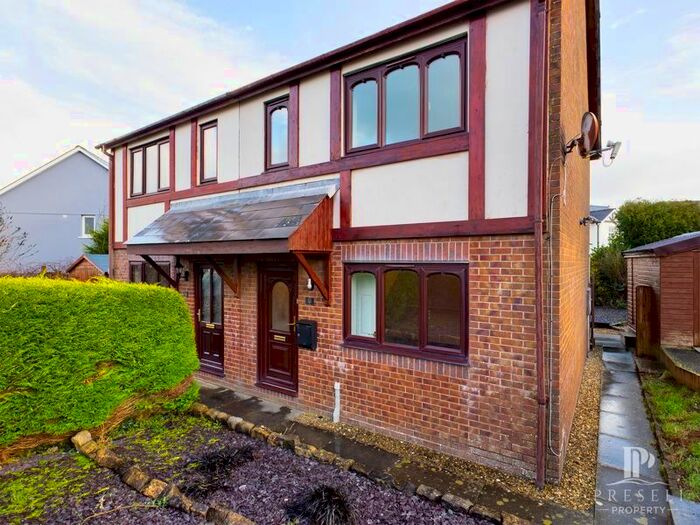 2 Bedroom Semi-Detached House To Rent In Tudor Gardens, Merlins Bridge, Haverfordwest SA61