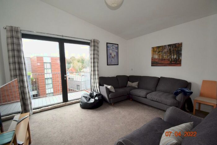 1 Bedroom Flat To Rent In Geoffrey Watling Way, Norwich, NR1