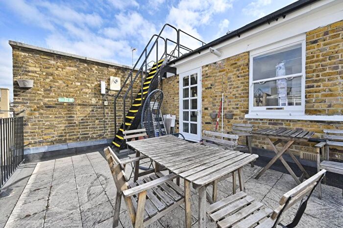 1 Bedroom Flat To Rent In Marylebone Street, Marylebone, London, W1G