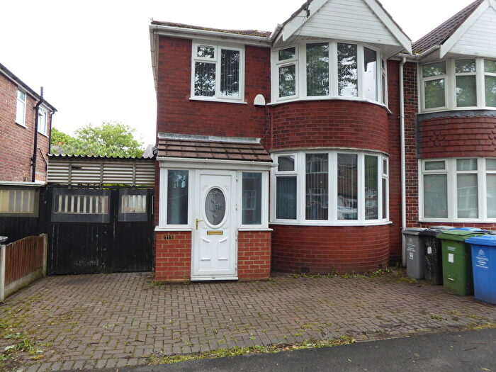 3 Bedroom Semi Detached House To Rent In Greatstone Road, M16