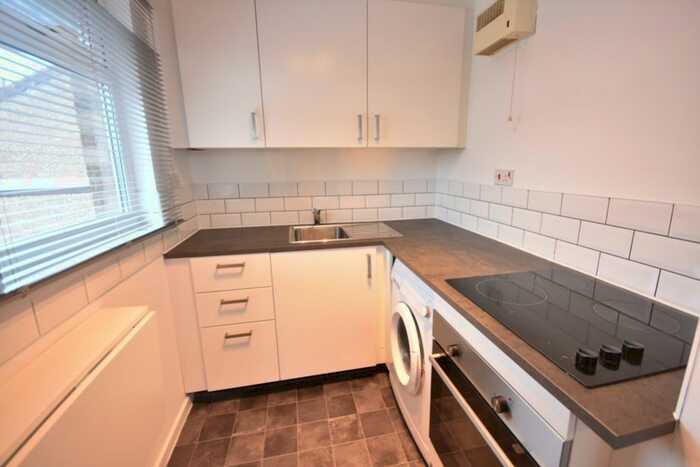 1 Bedroom Flat To Rent In Aldeburgh Avenue, Lemington Rise, NE15