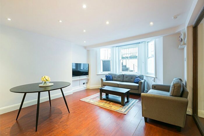 2 Bedroom Flat To Rent In Beaufort Gardens, London, SW3
